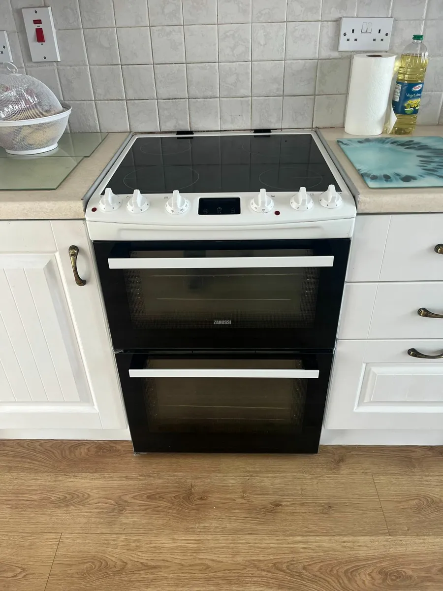 ZANUSSI  60 cm Electric Ceramic C (Double oven) - Image 1