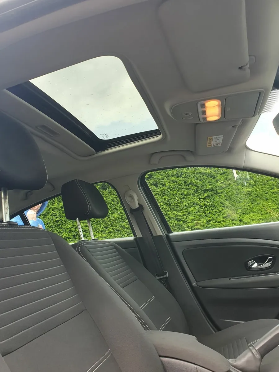 Renault Fluence 2016  automatic - Image 1