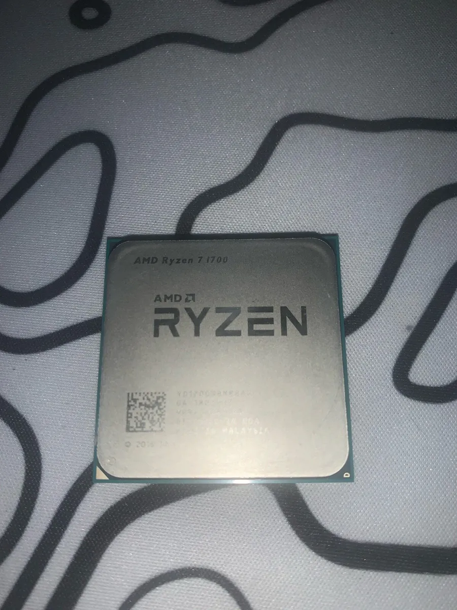 AMD Ryzen 7 1700 CPU - Image 1