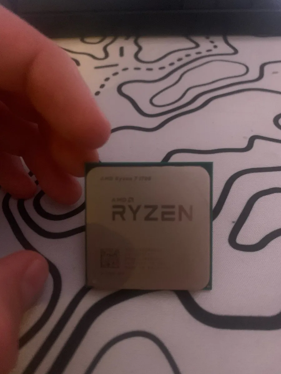 AMD Ryzen 7 1700 CPU - Image 3