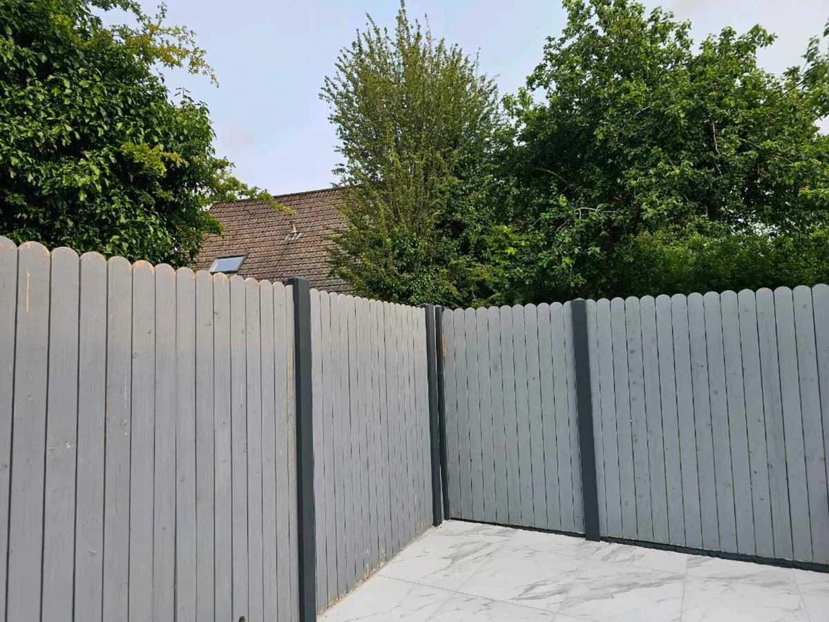 Wooden fence - Image 1