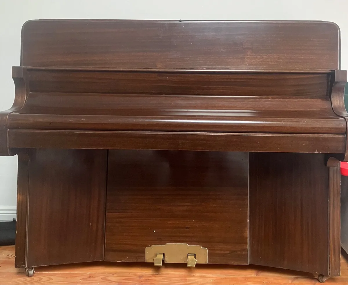 Piano - Image 2