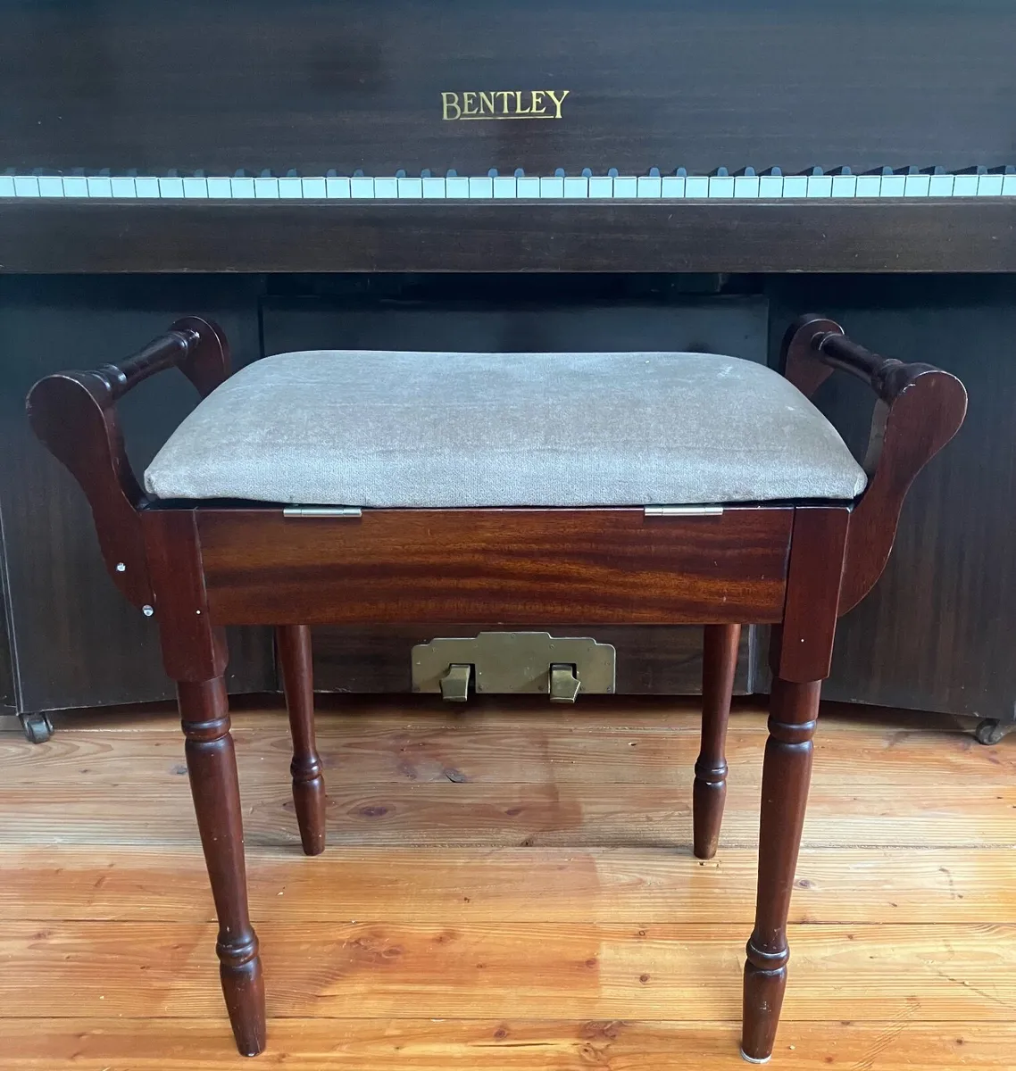 Piano - Image 3