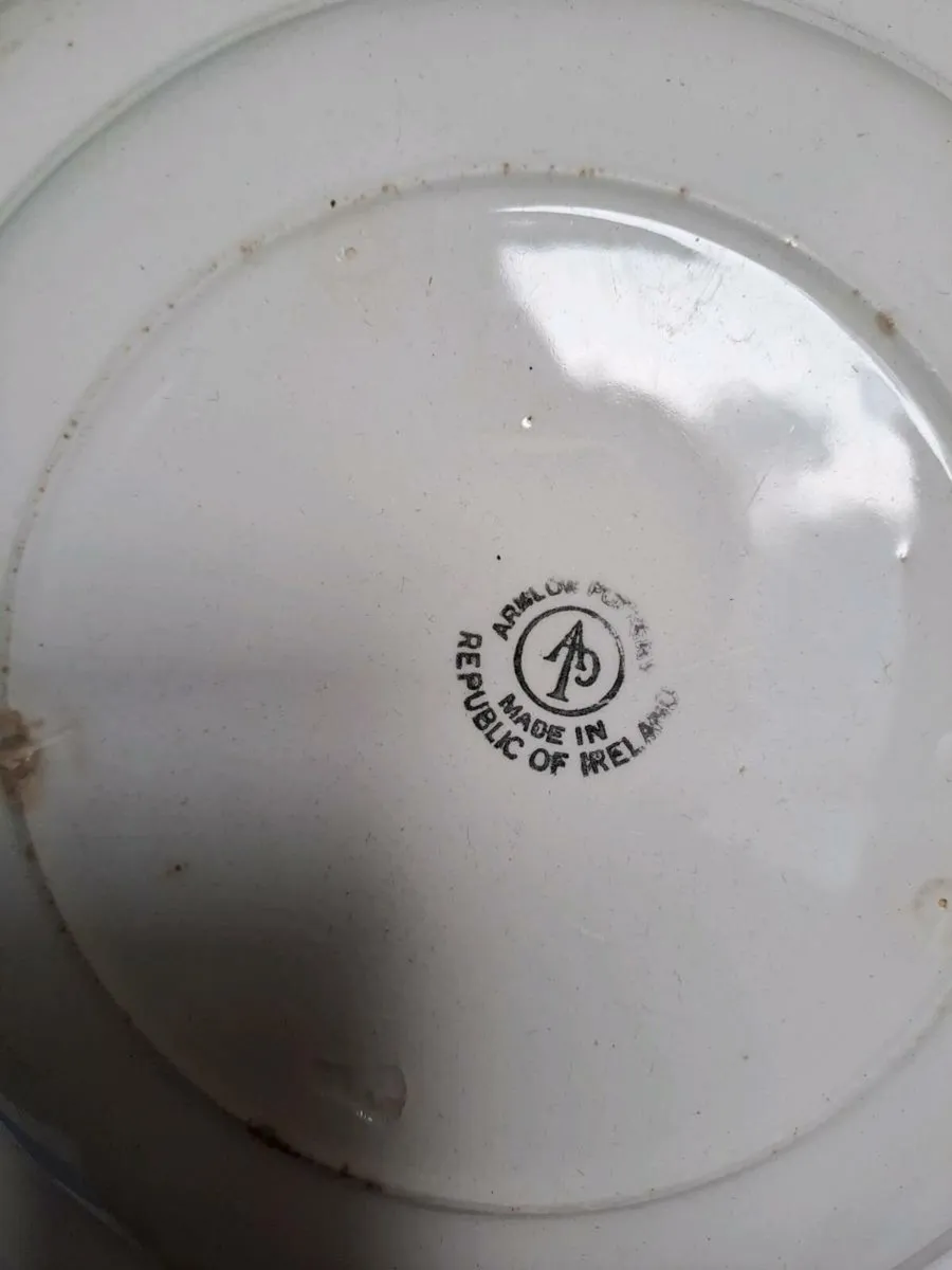 Arklow Pottery soup bowl - Image 4