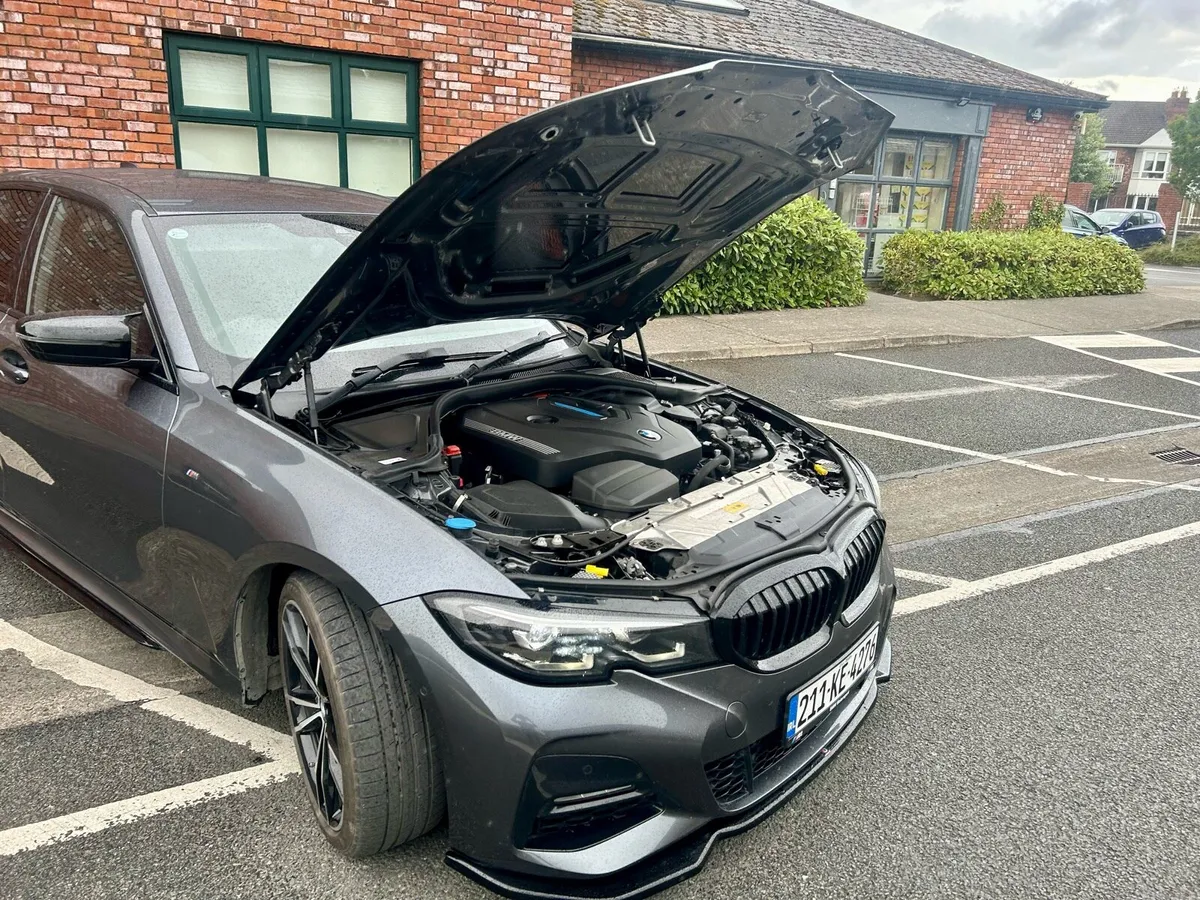 Car-BMW-M sport 330e-2021 - Image 3