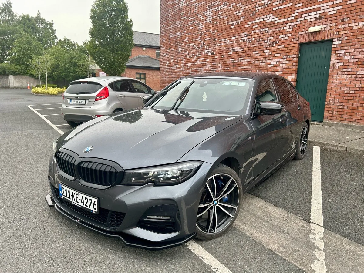 Car-BMW-M sport 330e-2021 - Image 1