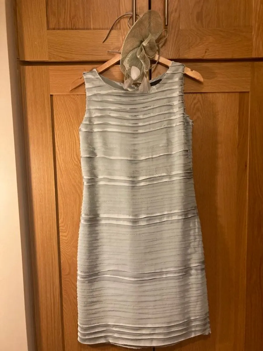 Phase Eight Dress & Fascinator - Image 1