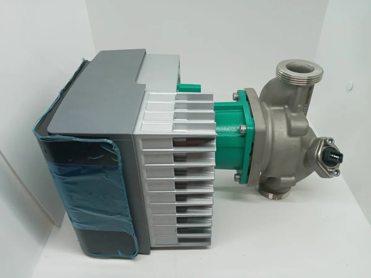 Delivery - Wilo Stratos Maxo Pump Z 25/0,5-8 PN10 - Image 3