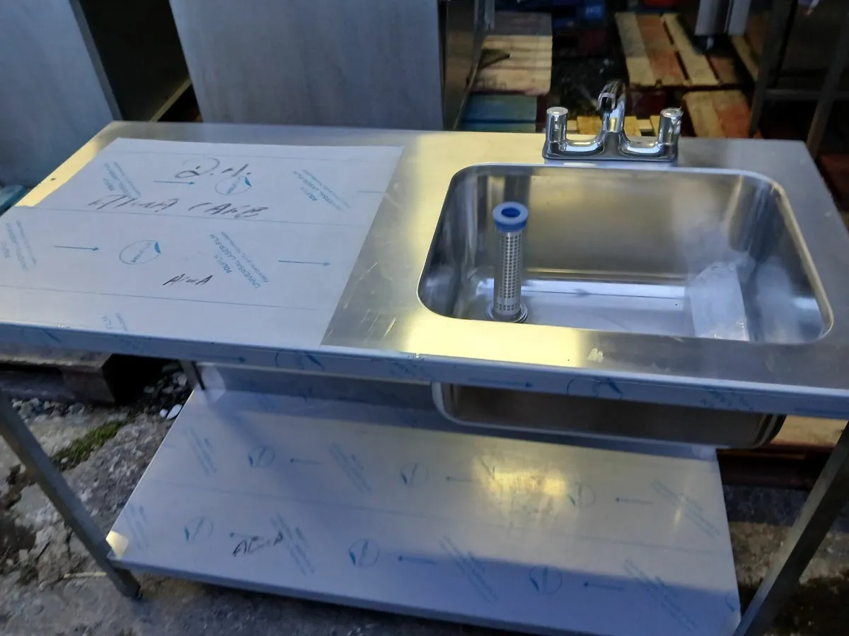 Stainless steel cabbinet /new ...delivered - Image 1