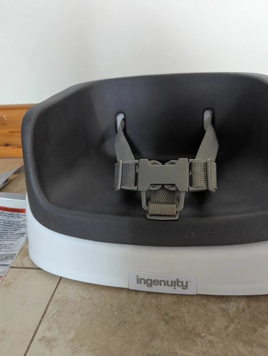 IngenuityToddler Booster seat - Image 1