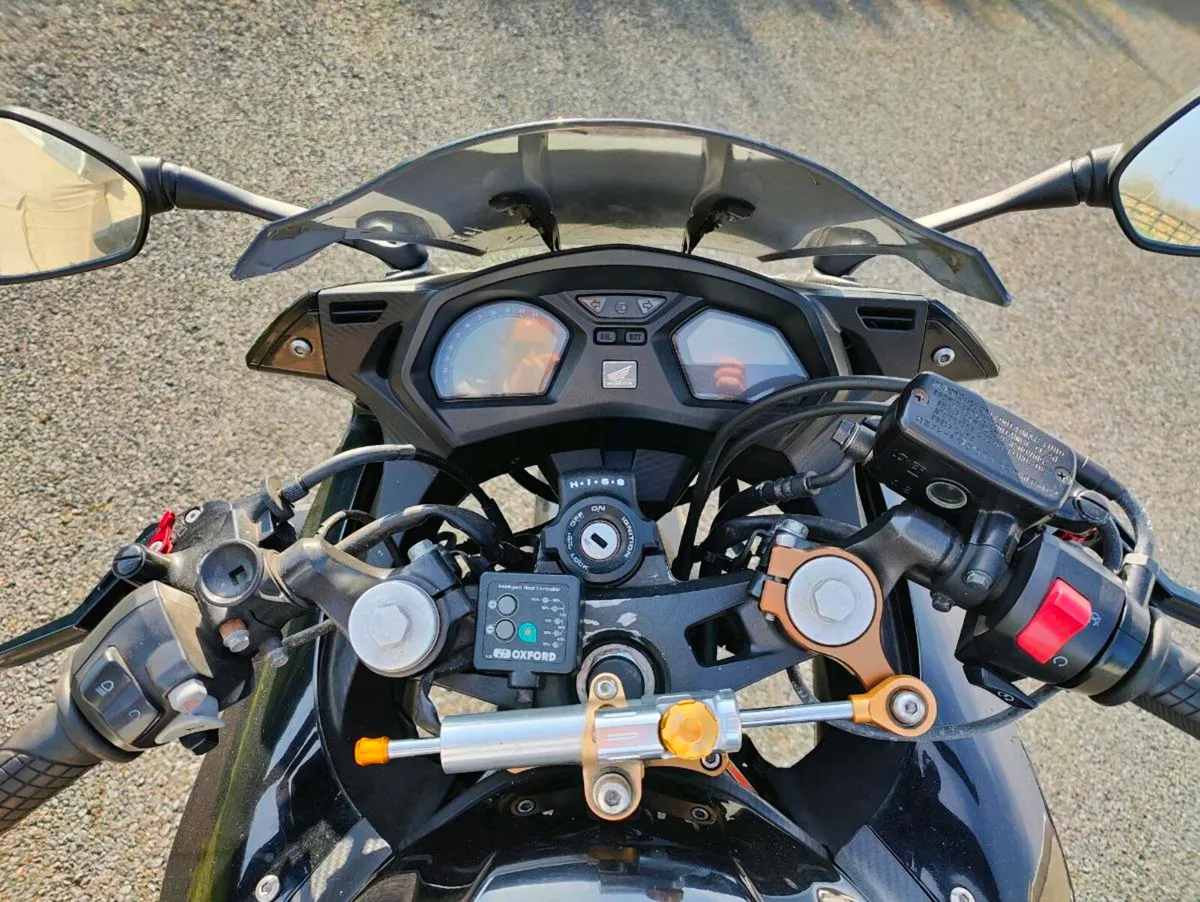 Honda CBR650F 2014 - Image 2