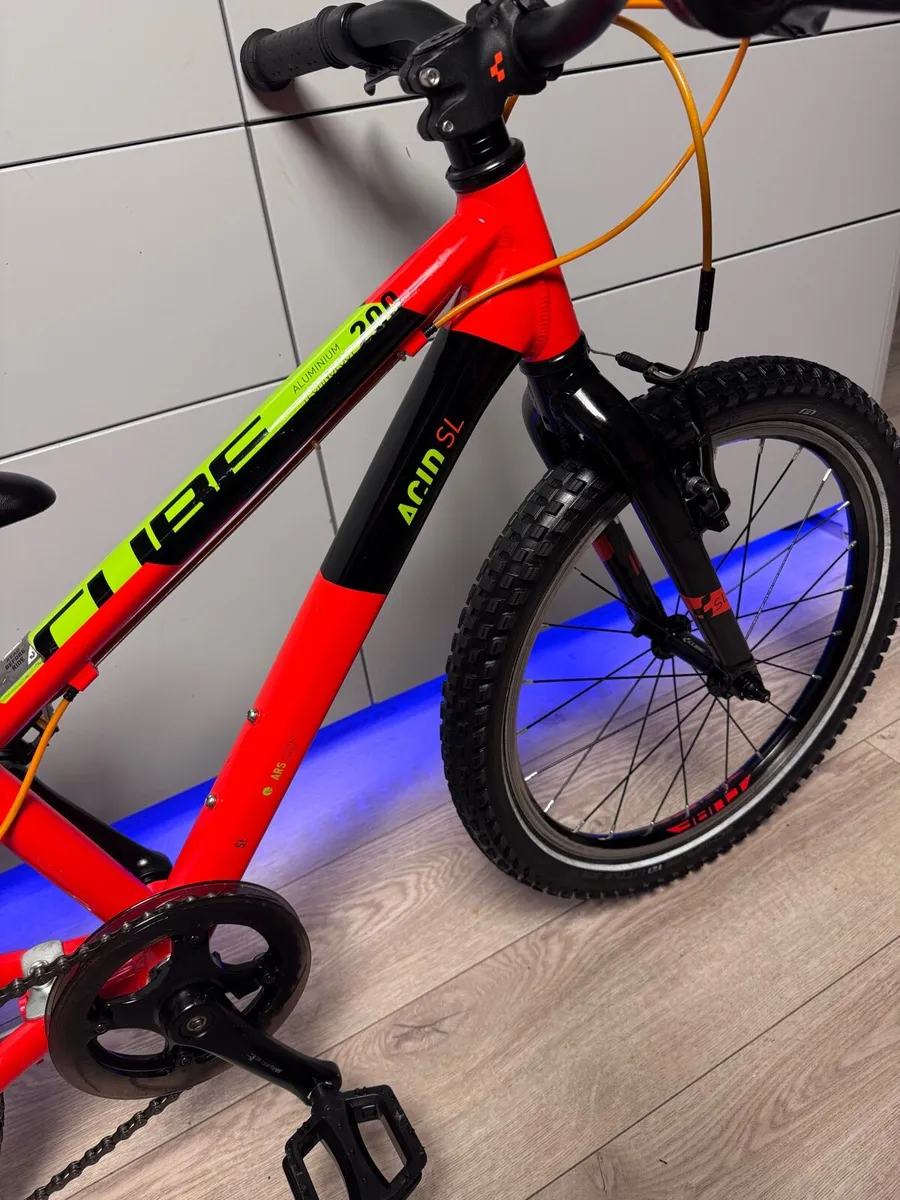 CUBE Kids Bike 20 inch - Image 3