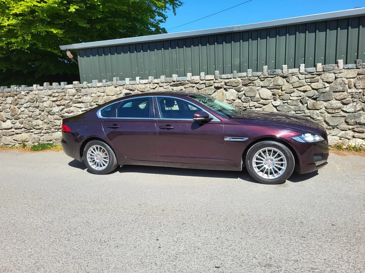 Jaguar XF 2016 - Image 1