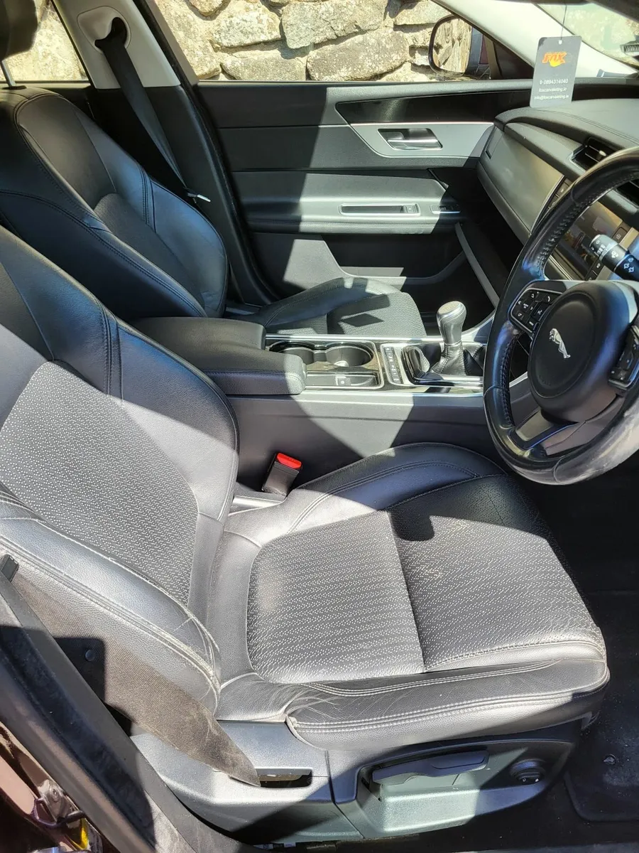 Jaguar XF 2016 - Image 4