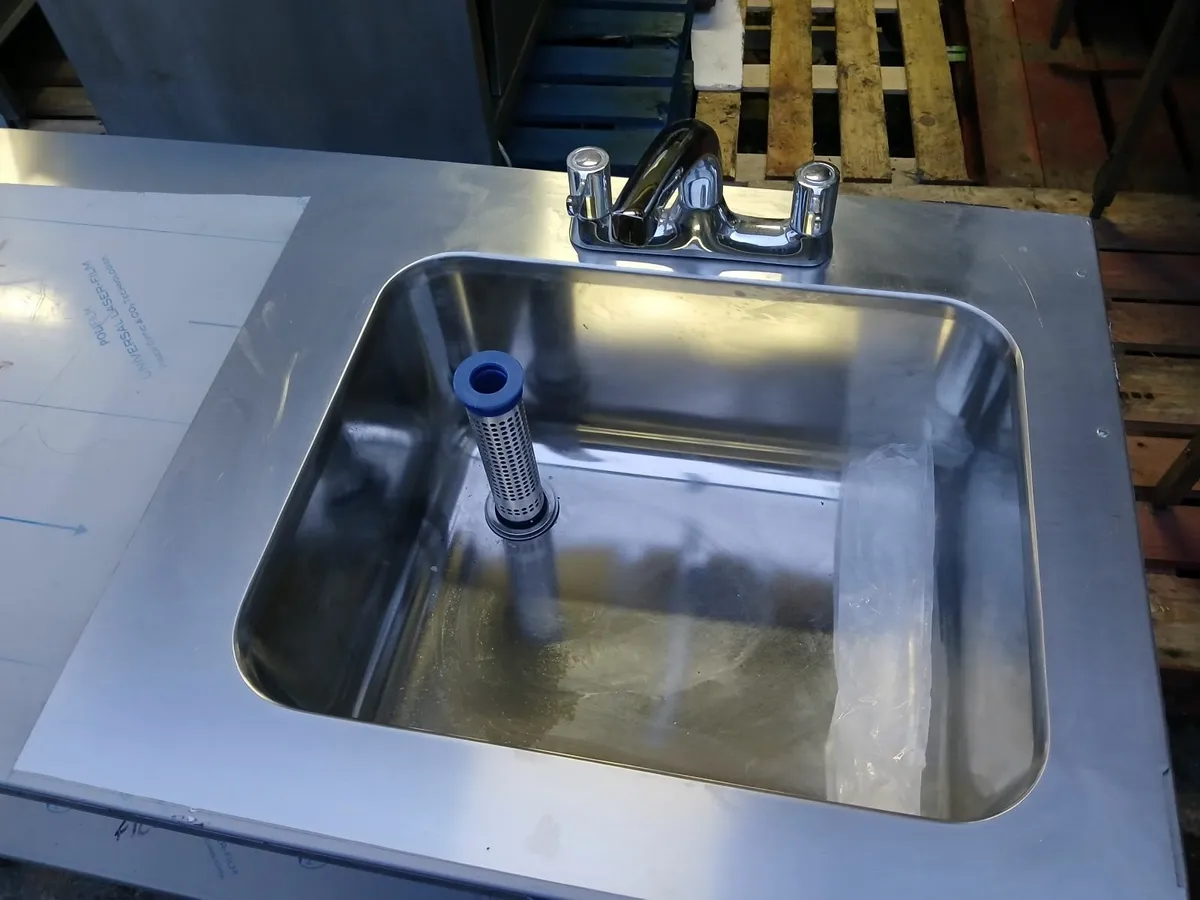 Stainless steel cabbinet /sink unit delivered - Image 3
