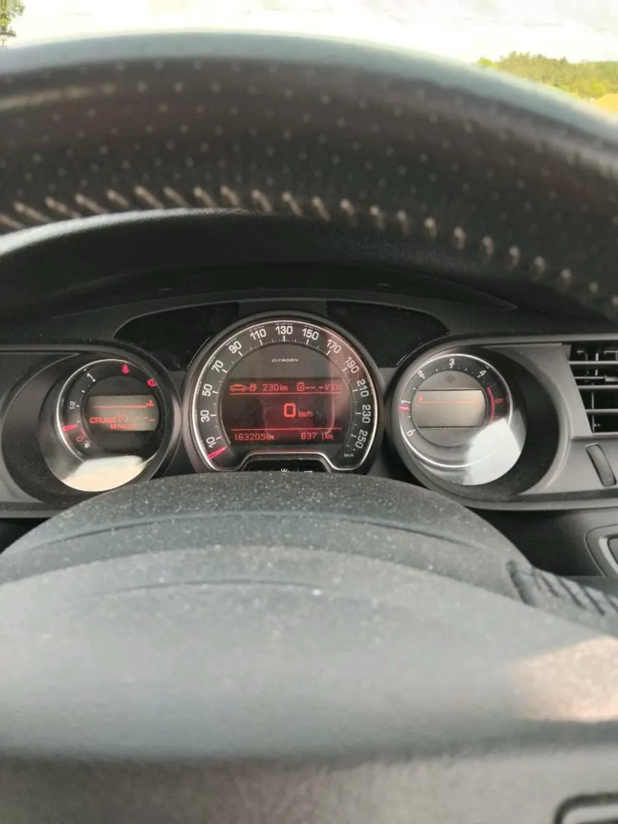 CITROEN C5 - Image 4