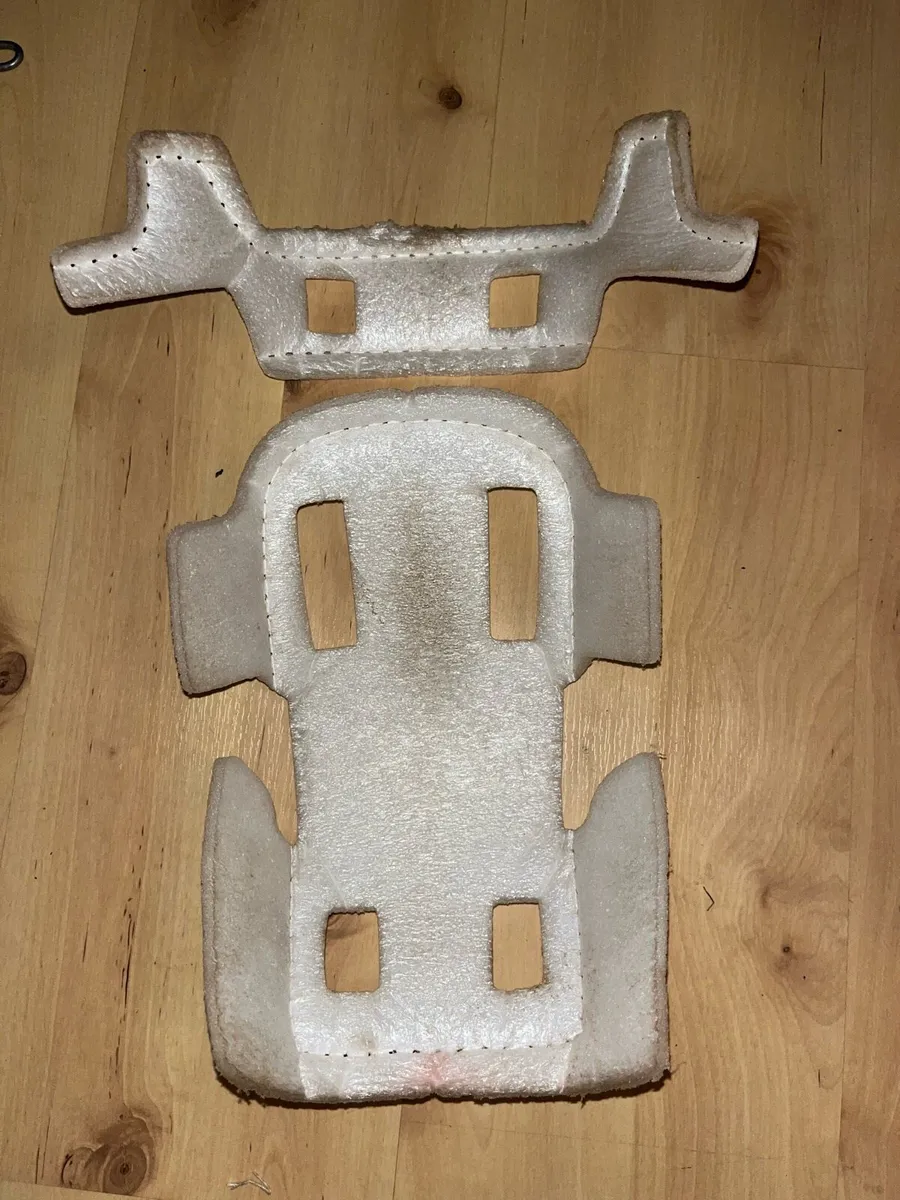 Old style cooper stitched padding
