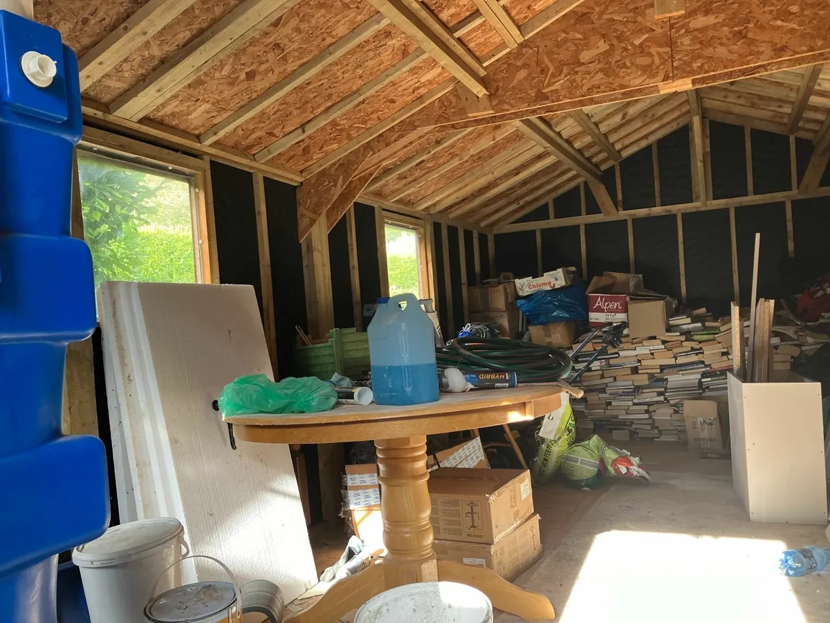 LOG CABIN 3.2m X 6.2m - Image 4