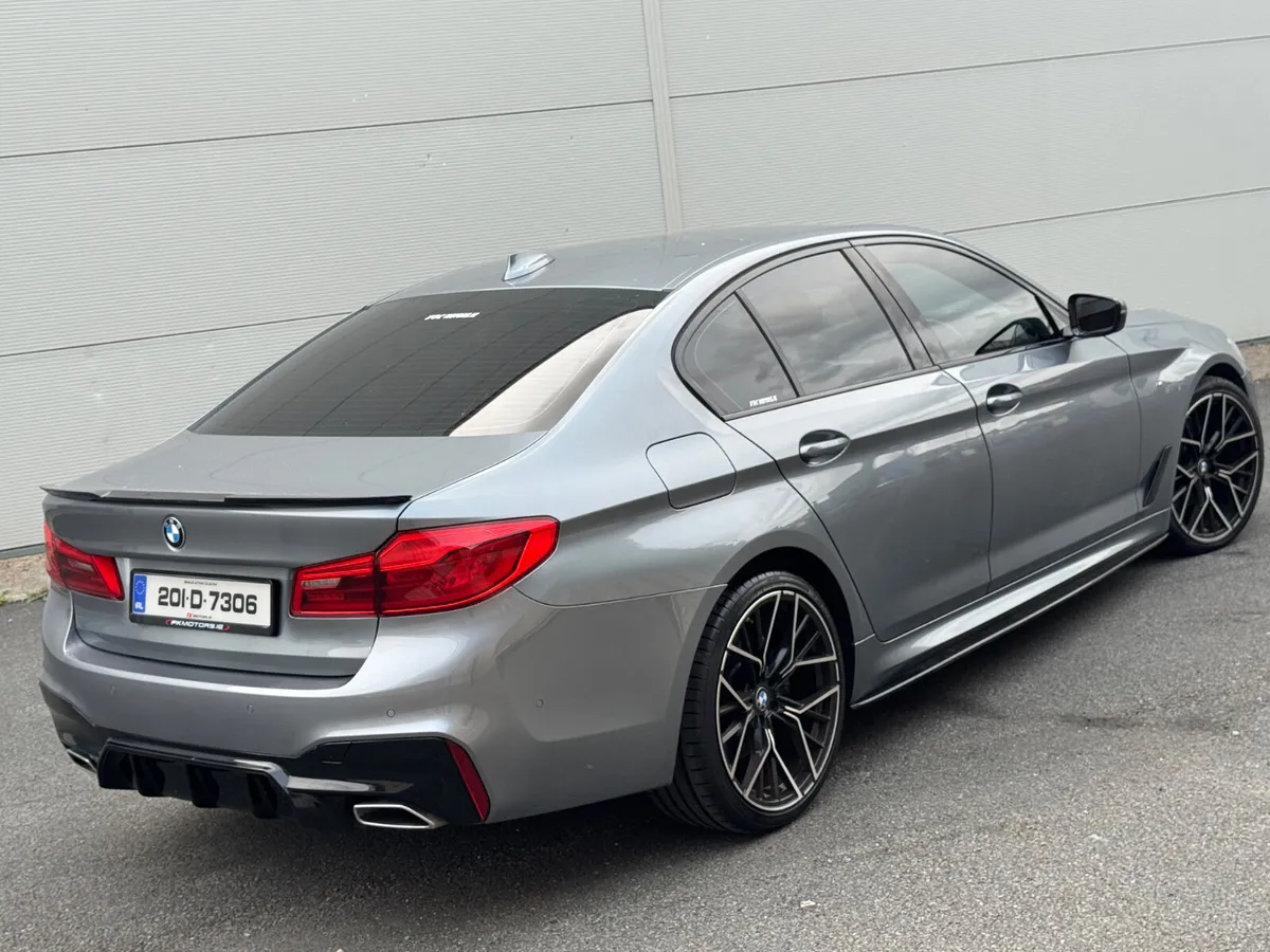 BMW 5-Series 2020 msport 520d - Image 4