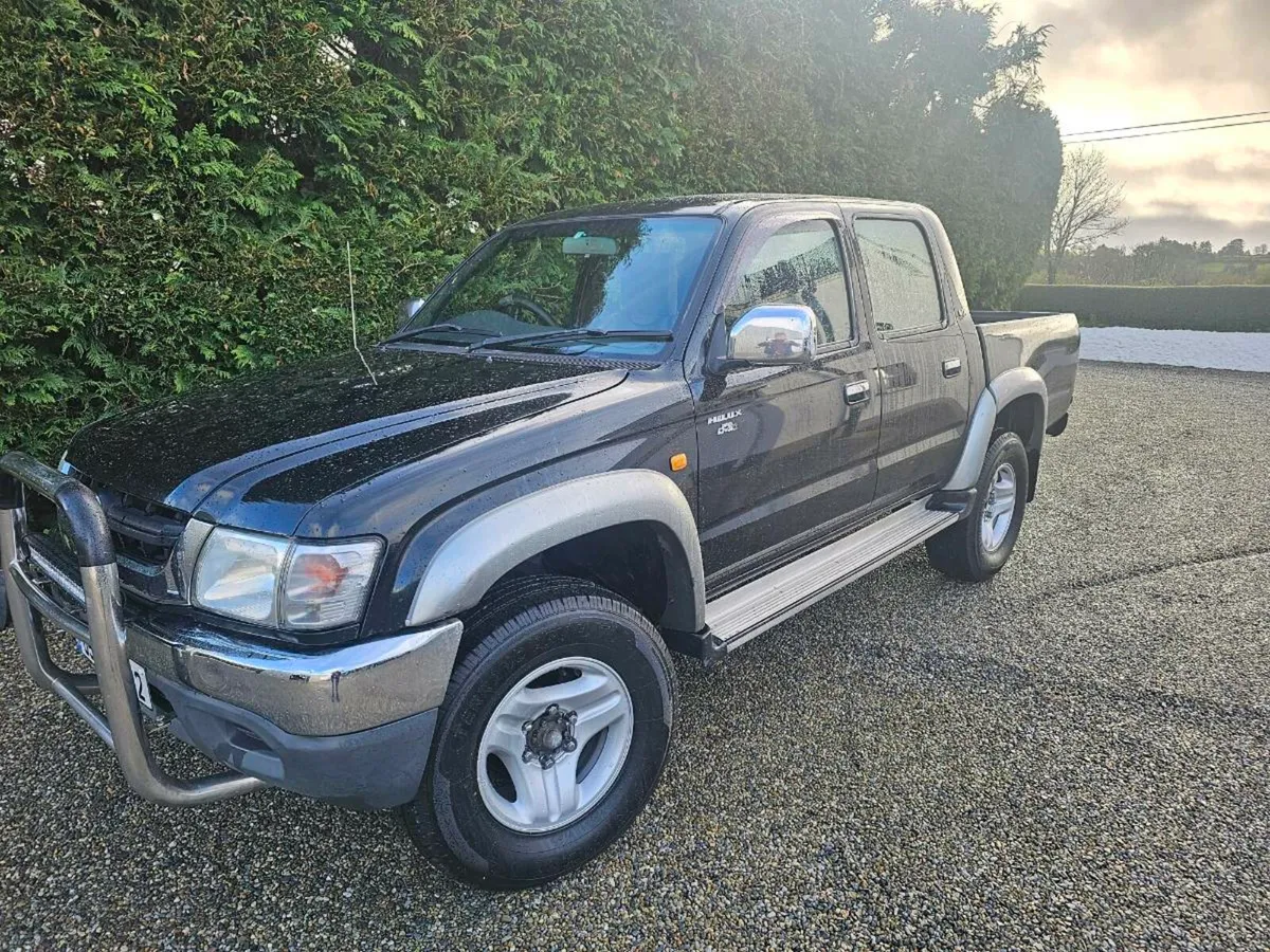 2005 TOYOTA HILUX 2.5 TD - Image 3