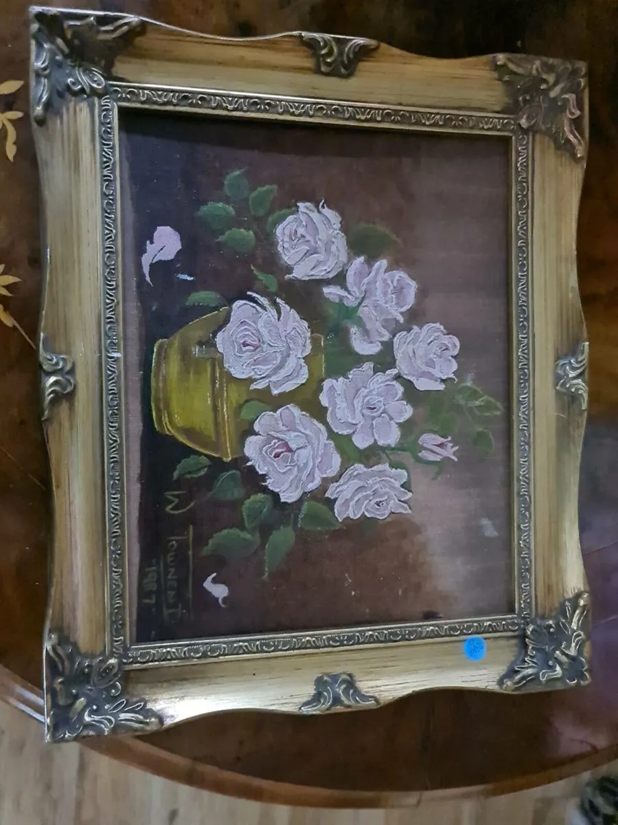 Classical pictures in antique frames - Image 4