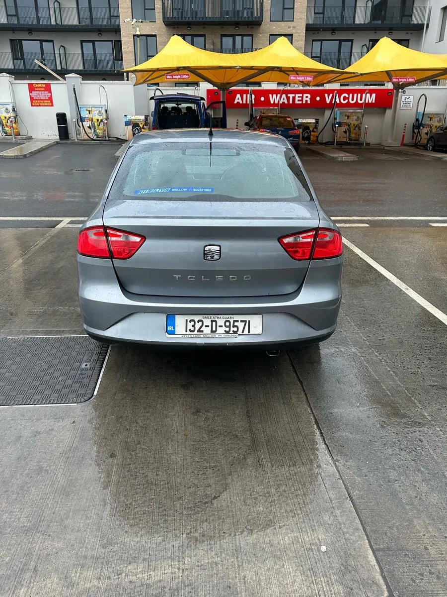 132 Seat Toledo - Image 4