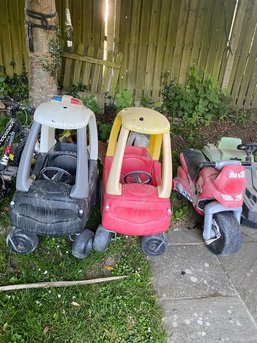 Garden toys - Image 1