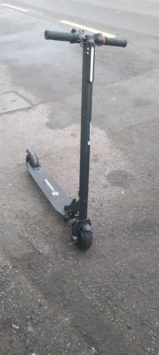 4 electric scooter read add price too sell - Image 4