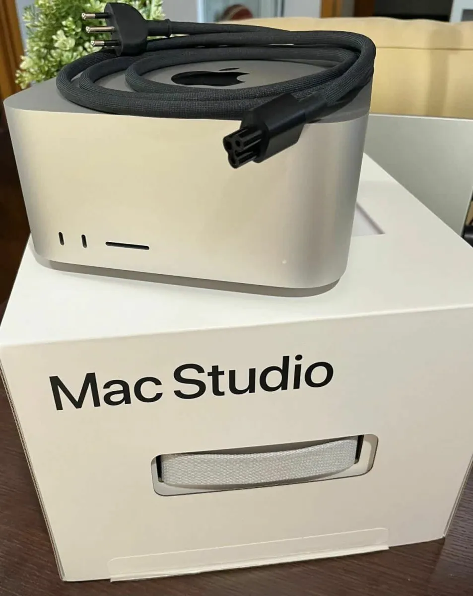 Apple mac studio 2022 - Image 1