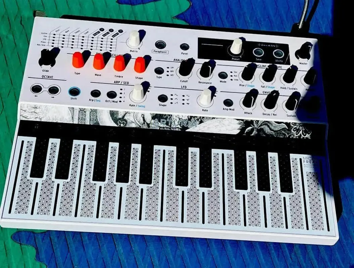 Arturia microfreak vocoder edition - Image 1