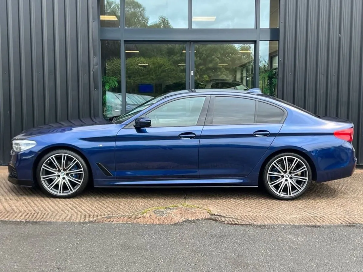 BMW 5 Series 3.0 530d M Sport Saloon 4dr Diesel A - Image 4