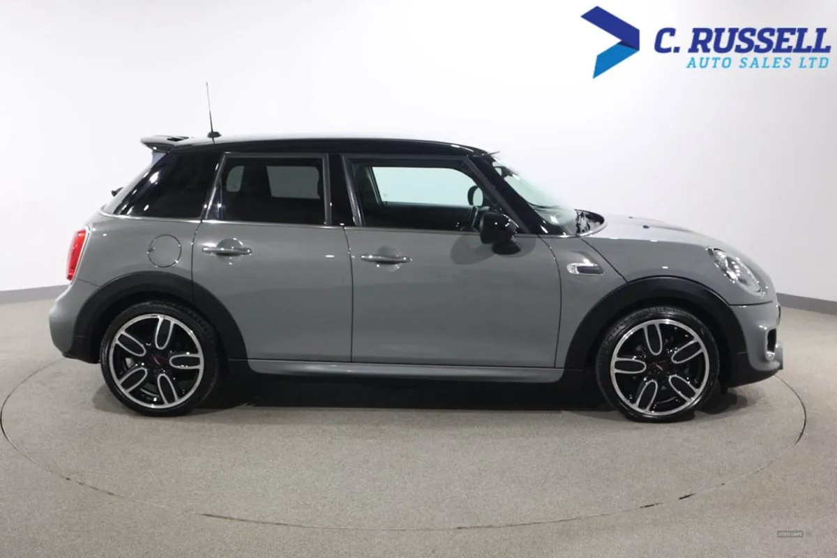 MINI HATCH 1.5 Litre Petrol - Image 4