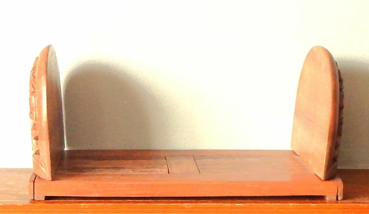 Rare Carved Extendable Bookend Book Slide - Image 2