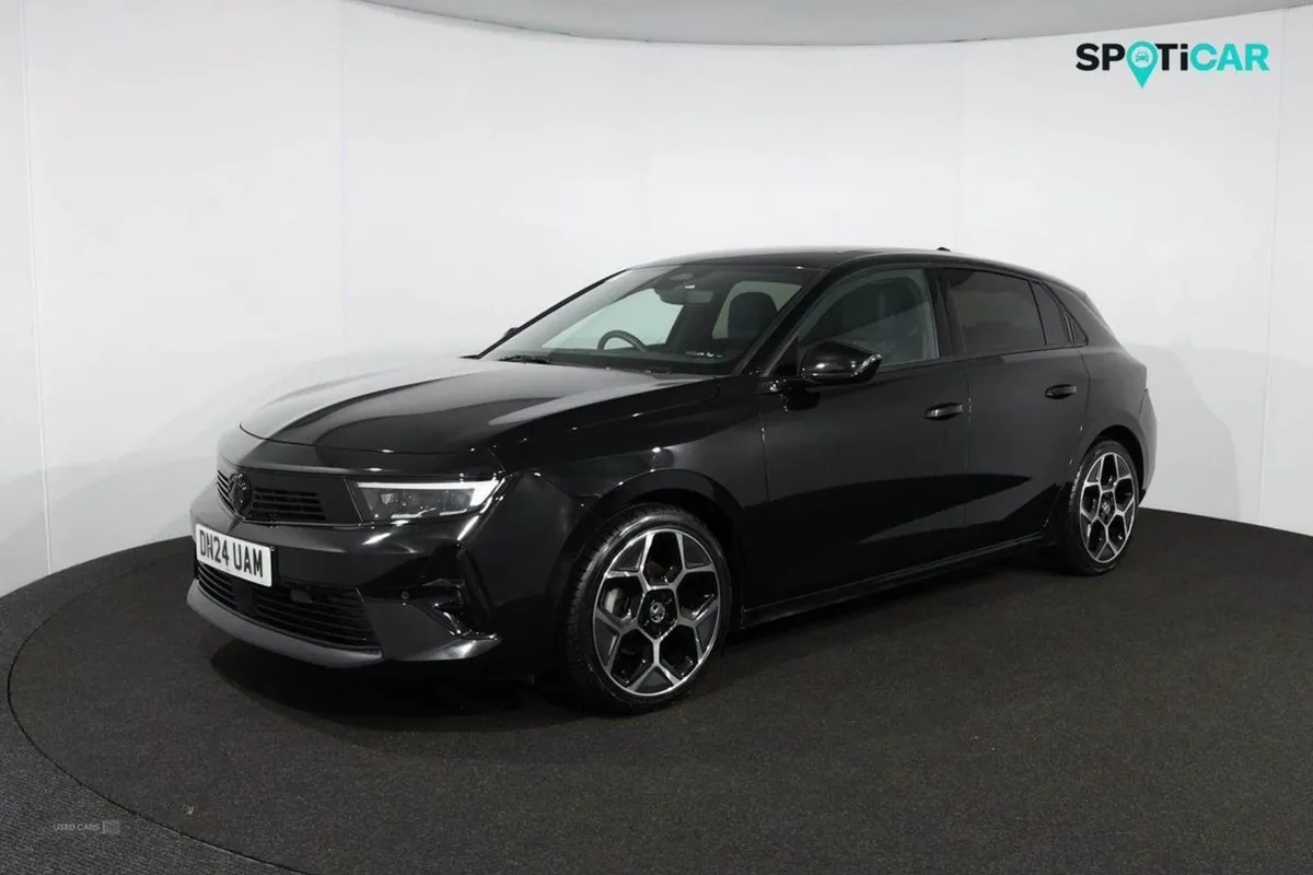 Vauxhall Astra 1.2 Turbo 130 Ultimate 5dr - Image 3
