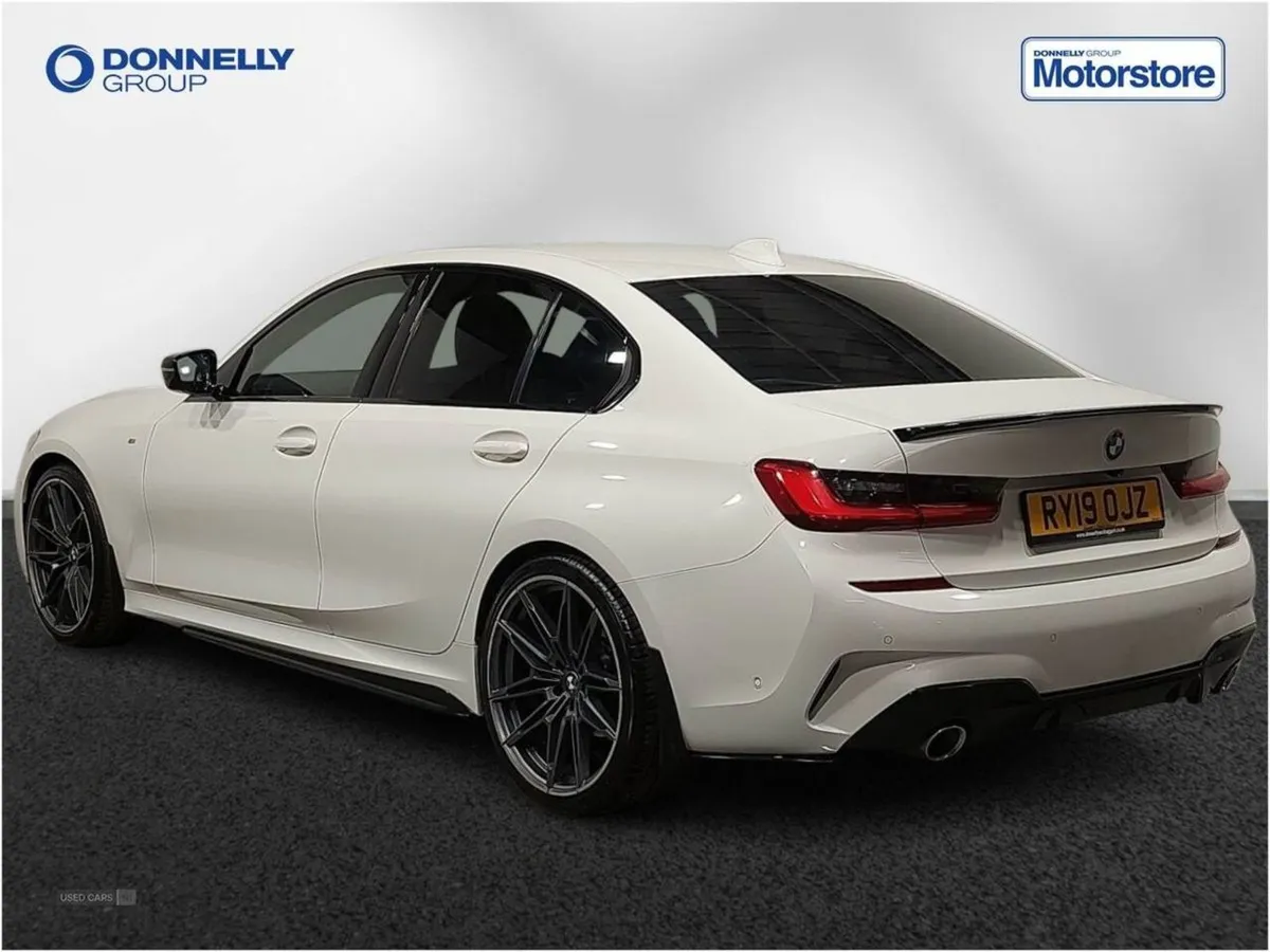 BMW 3 Series 320d M Sport 4dr Step Auto - Image 2