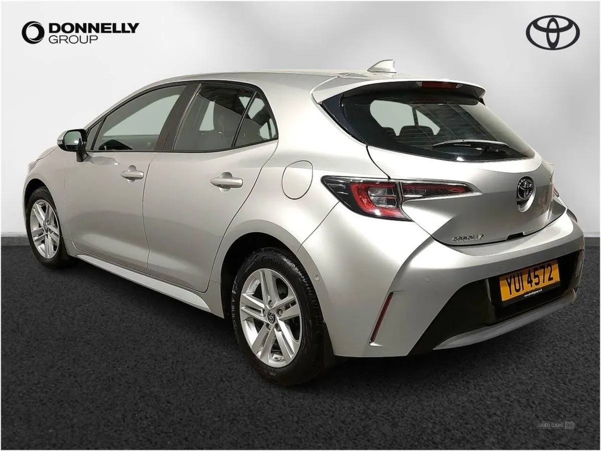 Toyota Corolla 1.2t Vvt-i Icon Tech 5dr - Image 2