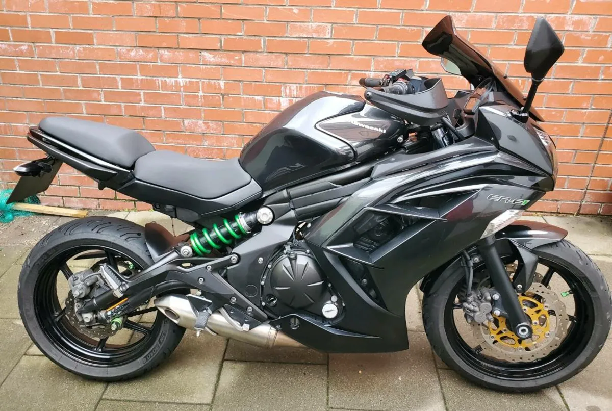 Kawasaki ER6F - Image 3