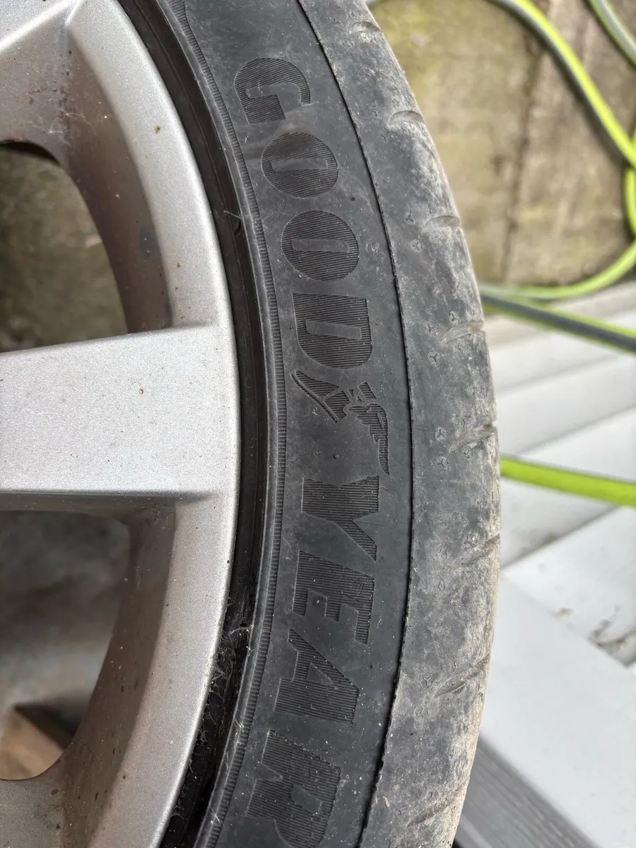 Tyres and Alloys - Image 1