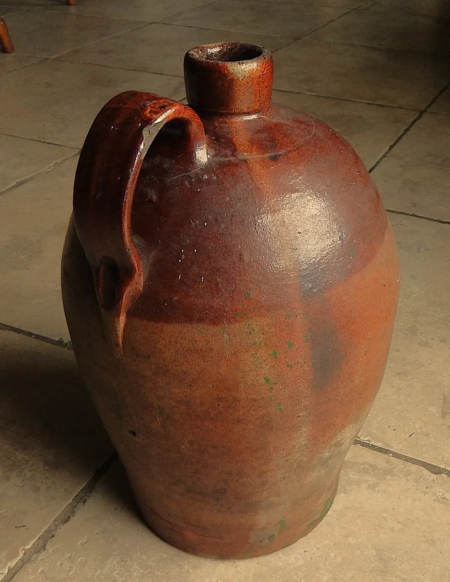 Large Vintage Stoneware 2 Gallon Jug - Image 3
