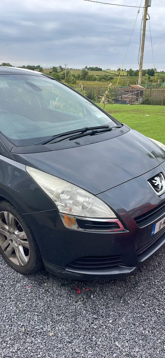 1200€ Automatic 7 seater - Image 1