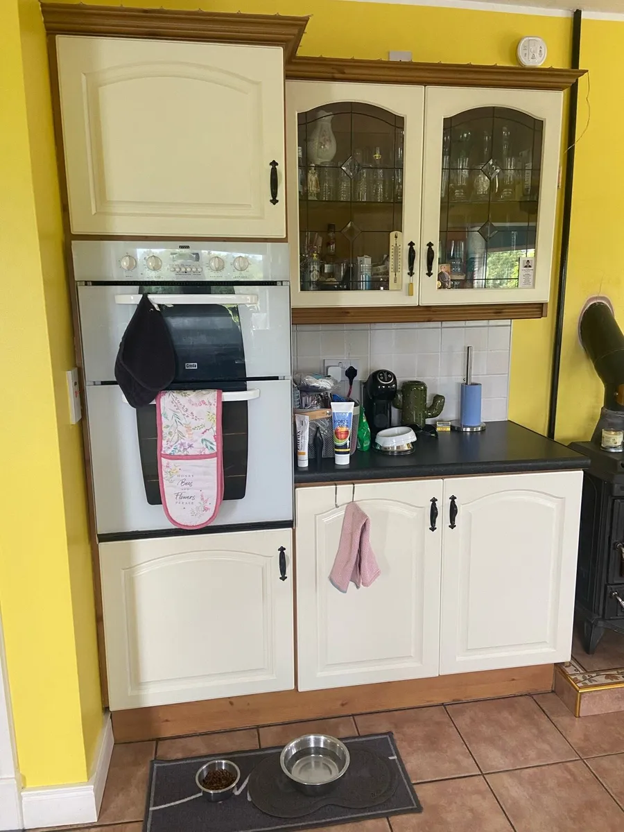 Used Kitchen - Image 1