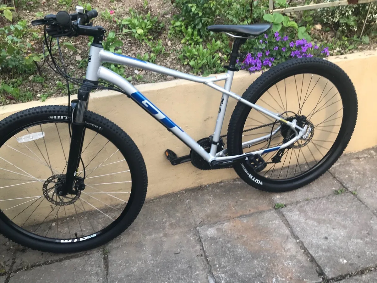 GT Aggressor 29 er Mountain Bike - Image 1