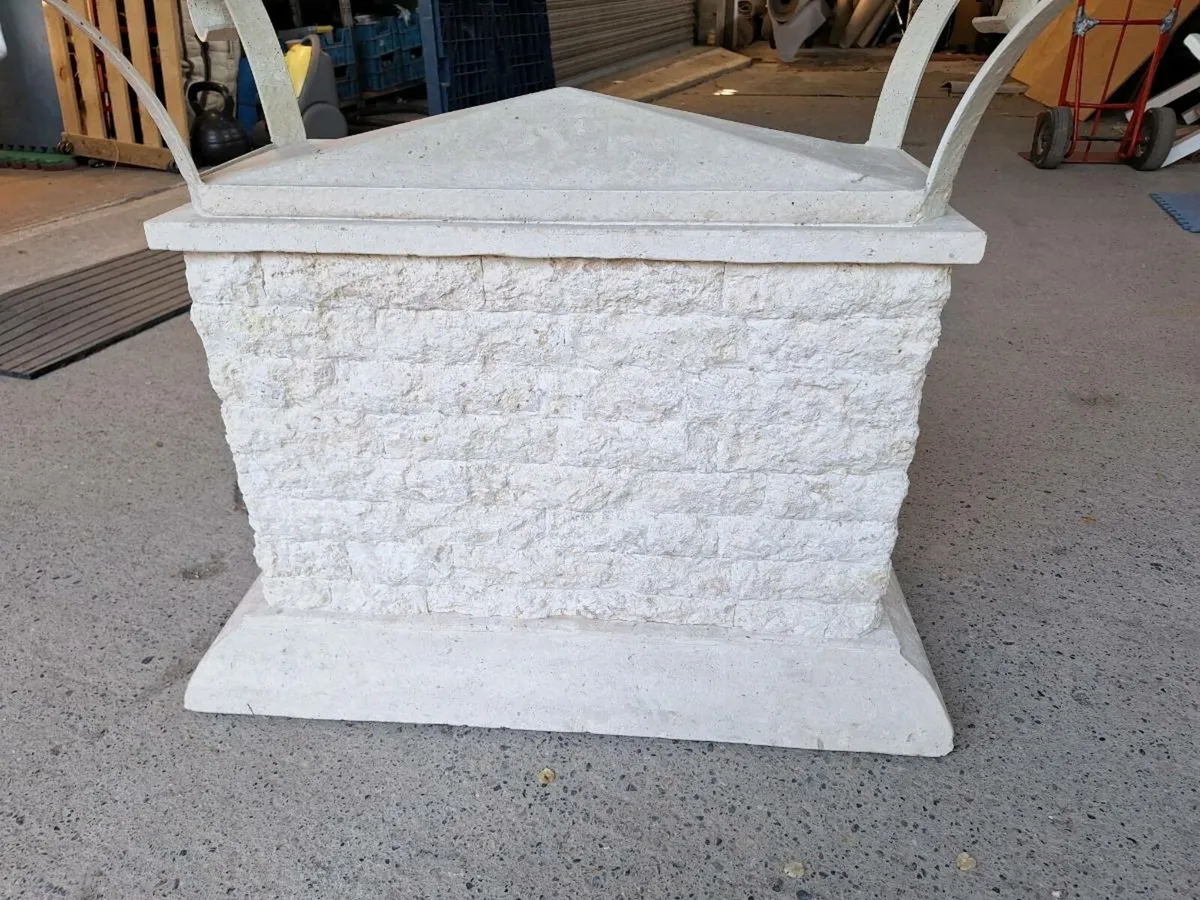 Glass and stone table (DELIVERY) - Image 3