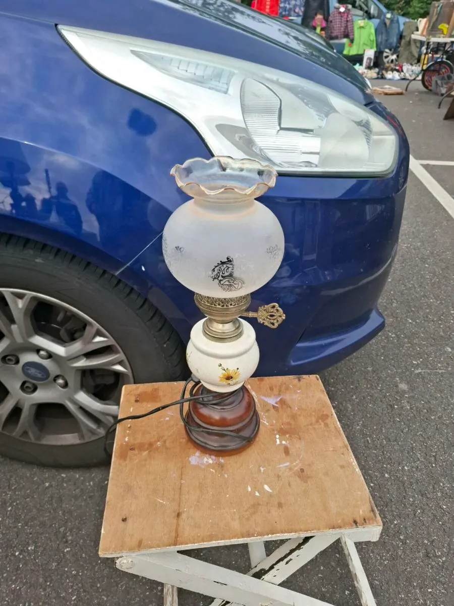 Old electric lamp postage possible