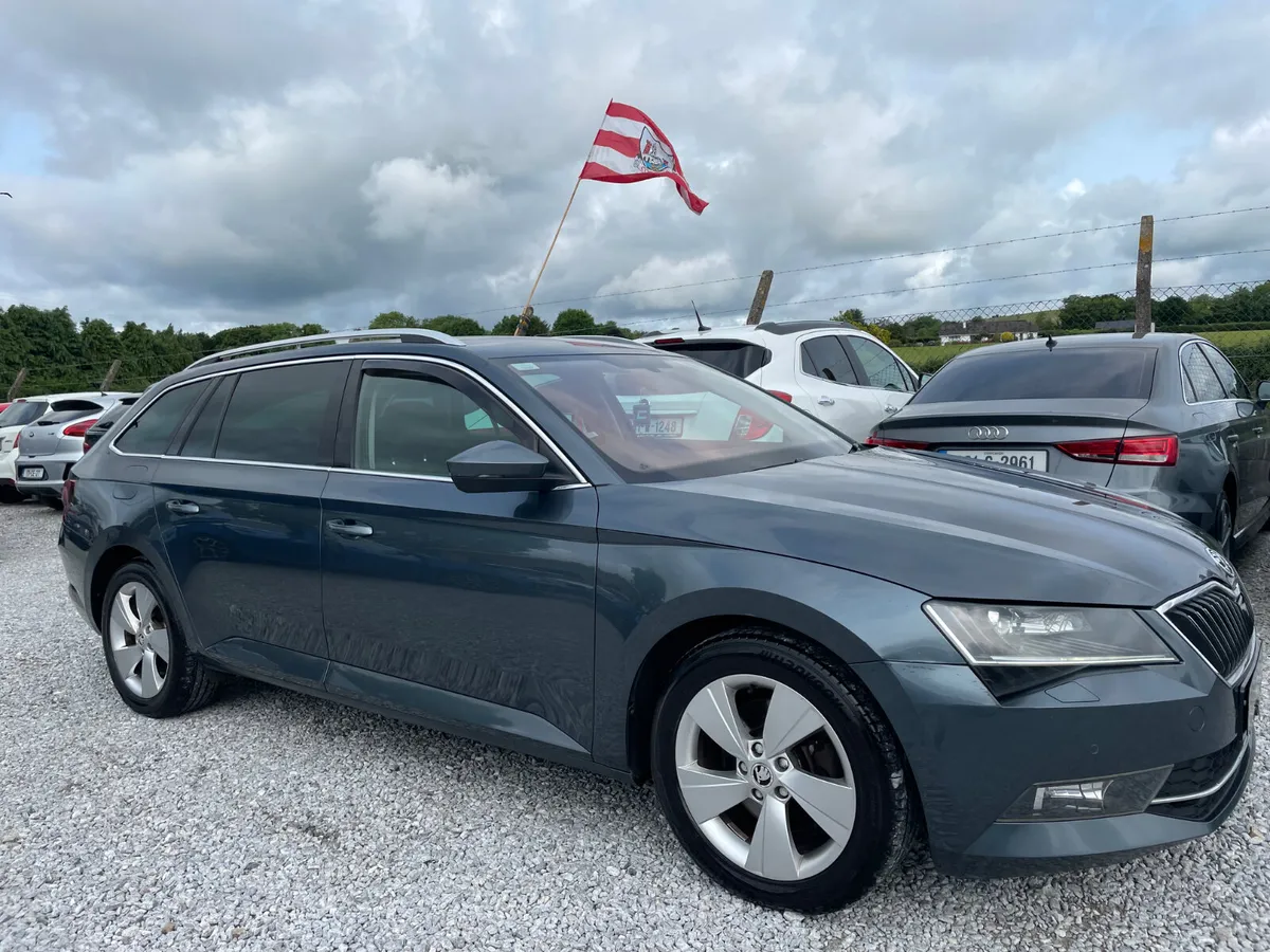 Skoda Superb 2.0 TDI - Image 2