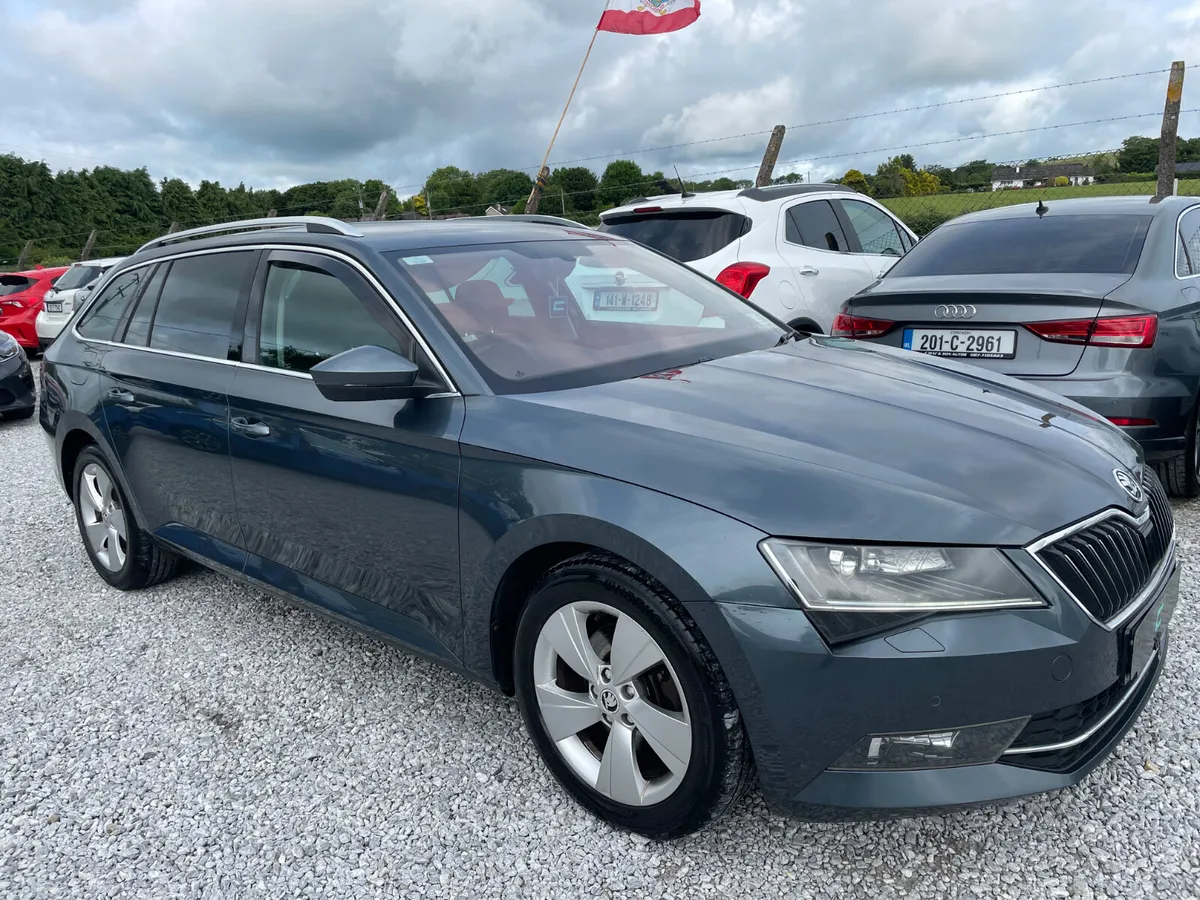 Skoda Superb 2.0 TDI - Image 3