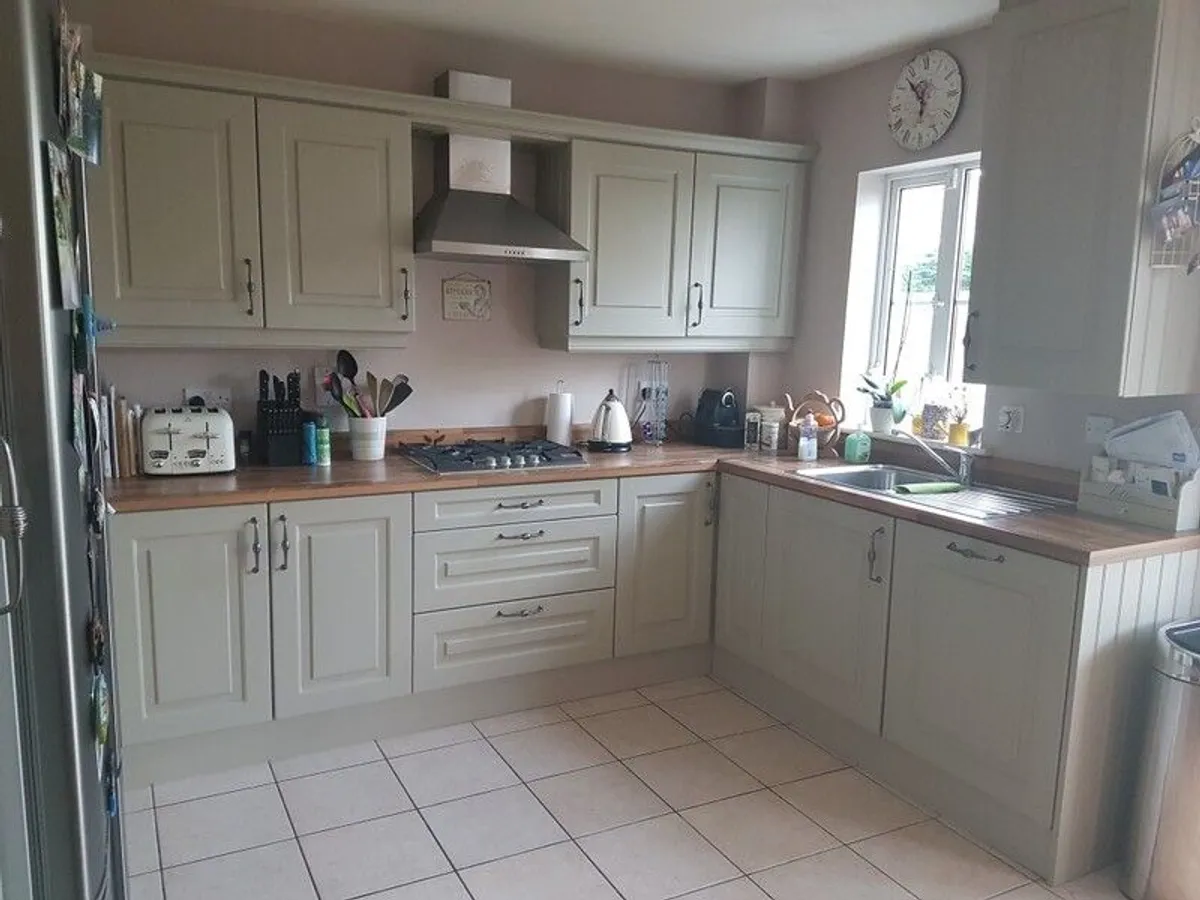 Kitchen Cabinets - Image 4