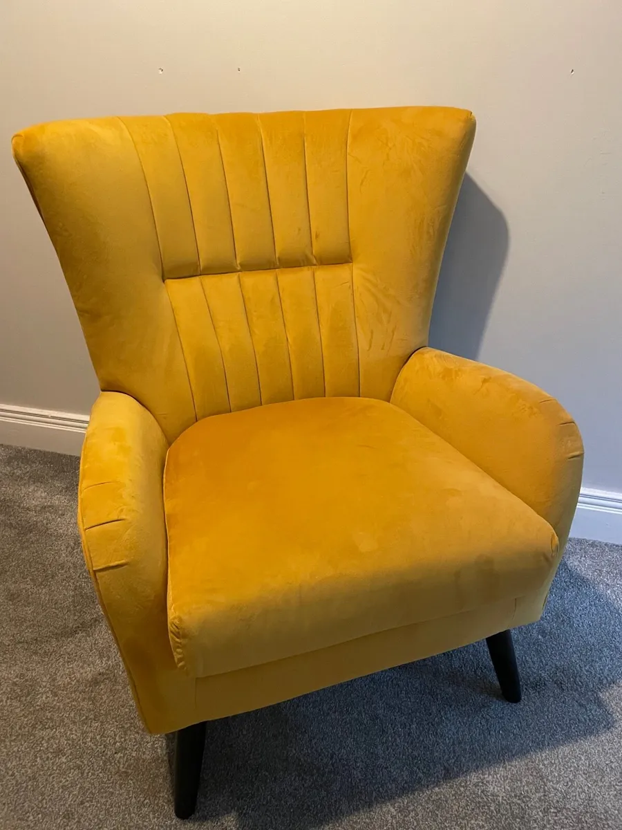 Ochre velvet mid century armchair - Image 3