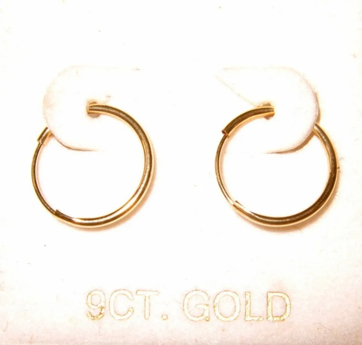9ct Gold Sleeper Earrings New/Perfect - Image 4