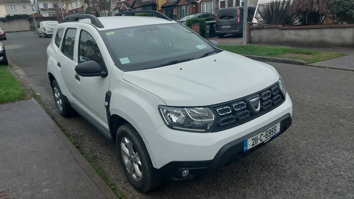 Dacia Duster no damage - Image 4
